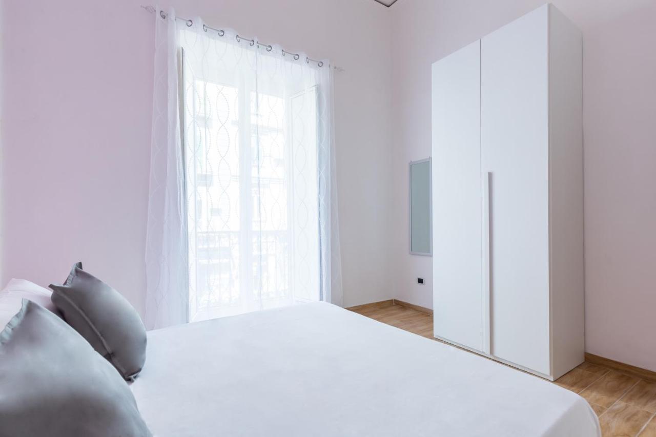 Central Station Family Apartment By Wonderful Italy Napoli Eksteriør billede